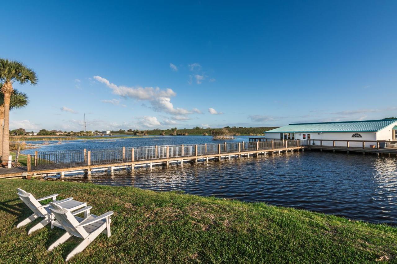Days Inn & Suites By Wyndham Lake Okeechobee Esterno foto